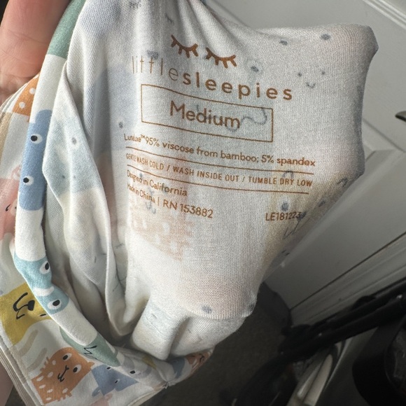 LITTLE SLEEPIES NWT Woman’s Checkmate Nightgown Size M Bamboo - Picture 5 of 6